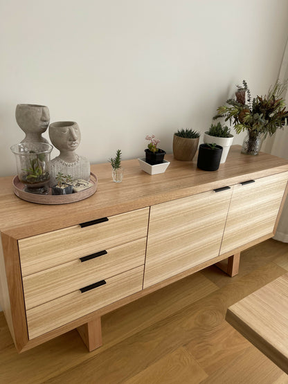 flamingo-furniture-neo-buffet