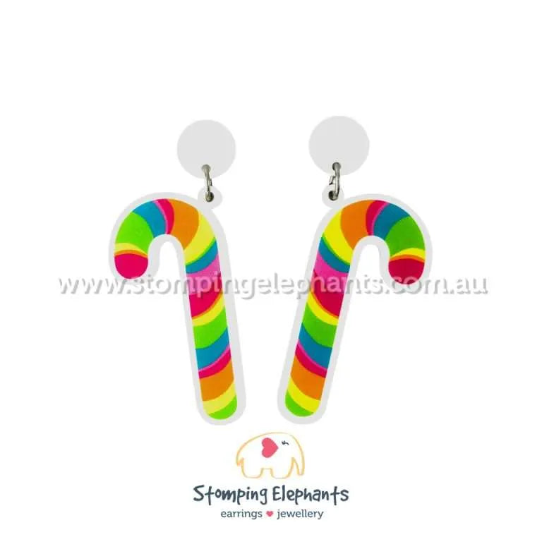 Traditional Christmas Dangle Earrings