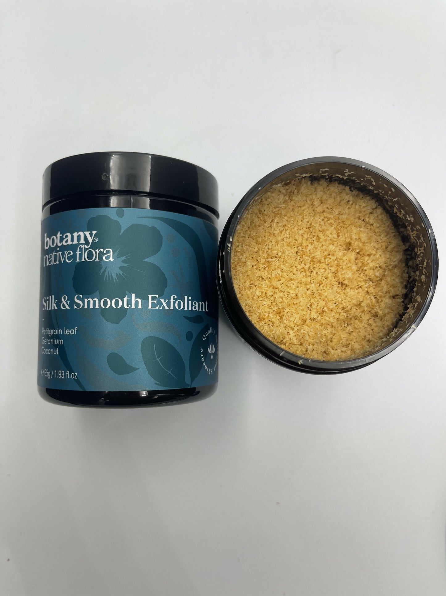 Botany Native Flora Silk & Smooth Exfoliant 55g