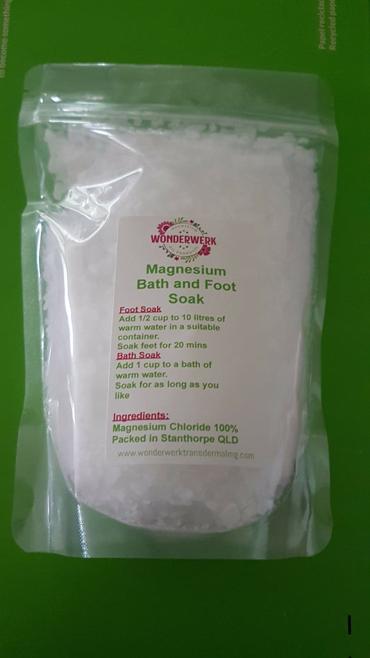 Wonderwerk Magnesium Chloride Bath and Foot Soak Flakes 400g