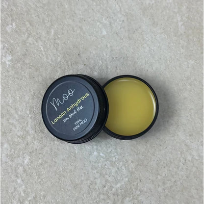Australian made Moo Organics Lanolin Anhydrous moisture balm for dry sensitive skin